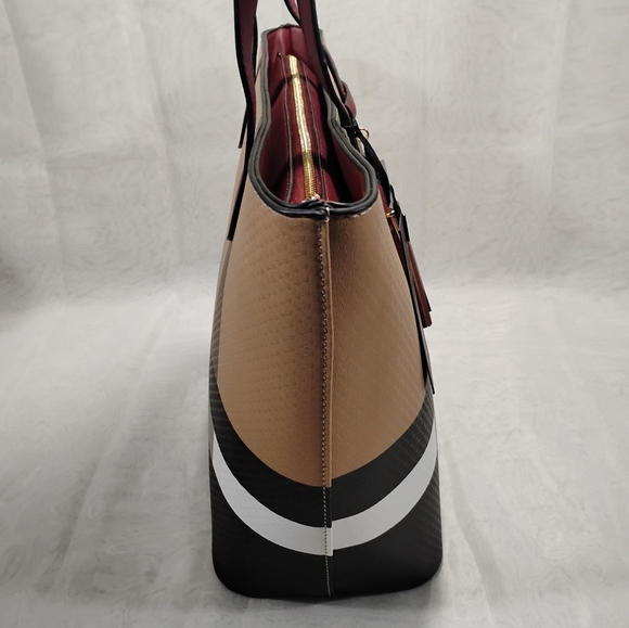 Deluxity Tote Vegan Leather NWT - Picture 9 of 11